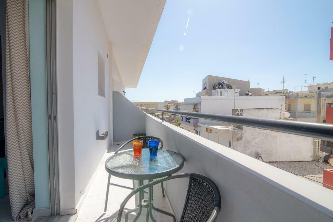 3Rd Floor Apartment Next To The Beachfront Heraklion Zewnętrze zdjęcie